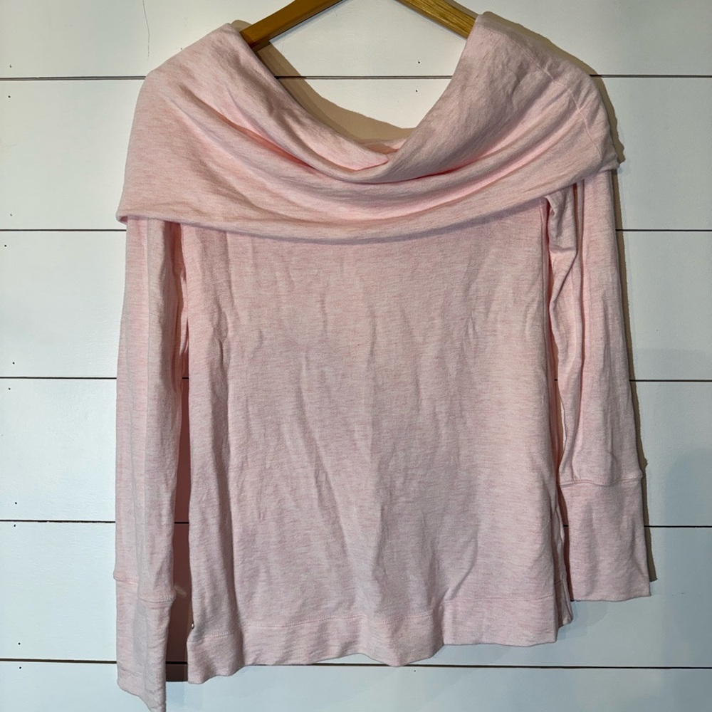 Lilly Pulitzer Belinda Off-Shoulder Pullover Top
